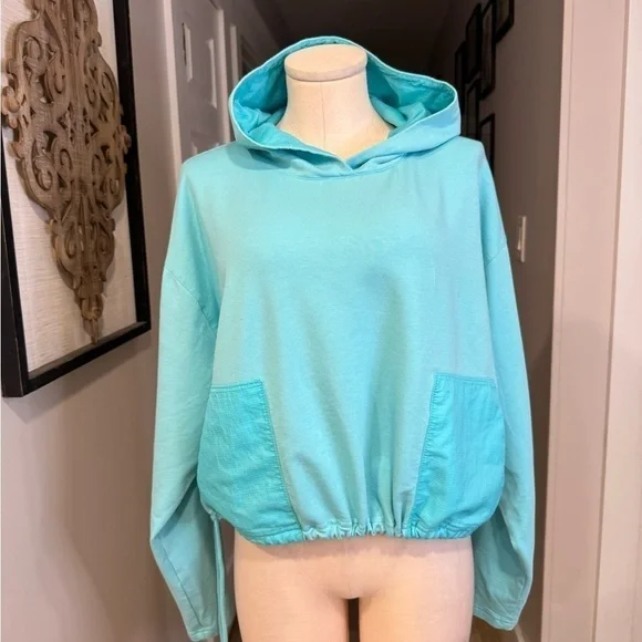 OUTDOOR VOICES women’s size S boxy drawstring hem turquoise hoodie beach top